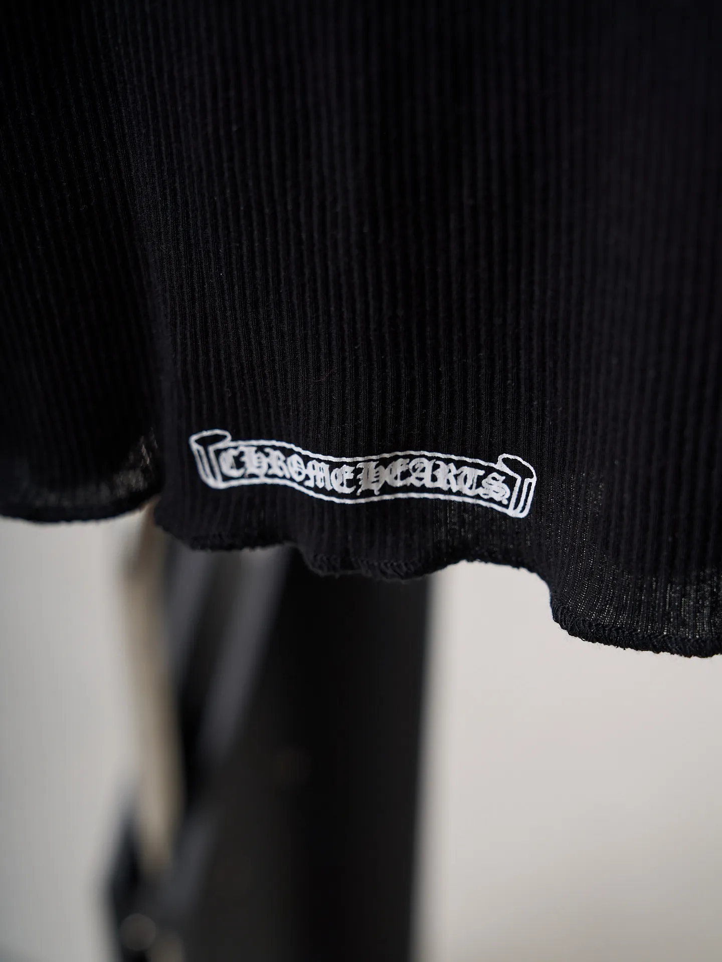 【 】Chrome Hearts/ 【In Stock】S M L ， ， 。 ， ， ， ，Classic ， 。 ， ， ， 。 1 ， 。 2 ， ， ， 、 ， 。